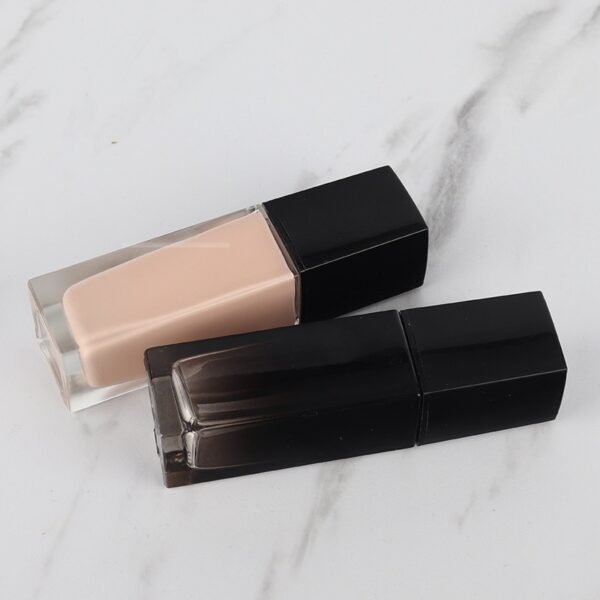 Wholesale Lotion Bottles With Pump 30ml Liquid Foundation Bottle - Image 4