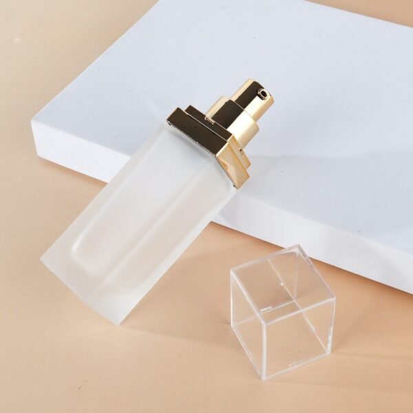30ml glass foundation bottle customize cosmetic packaging - Image 4