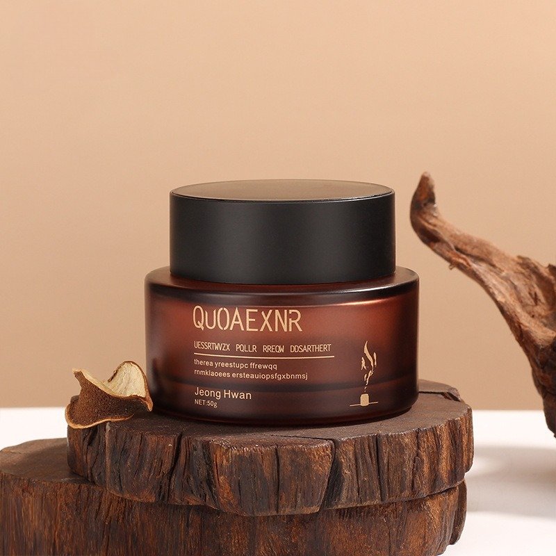 Decision flow chart to choose between plastic or glass packaging for a beauty brand.