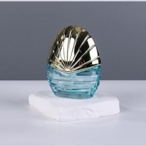 30ml shell-shaped clear glass bottle with gold pump for luxury serum